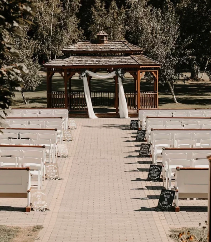 White Birch wedding and event venue photo