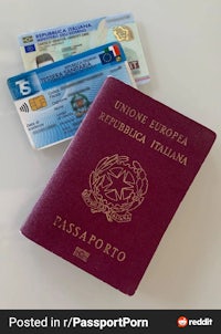 Italian Passport 