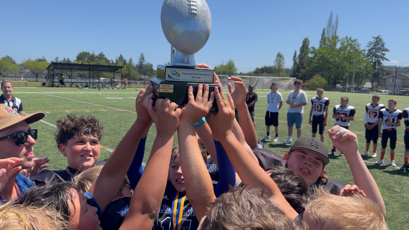 Sooke Blue Devils Action Photo