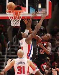detroit pistons vs detroit raptors