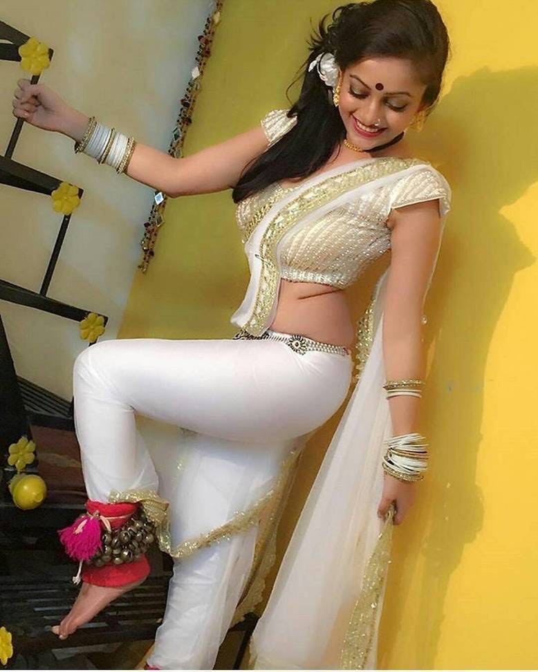 sexy indian girl in saree hd porn pic