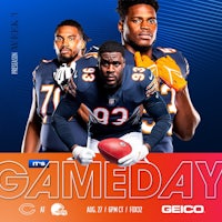 the chicago bears are playing in a football game