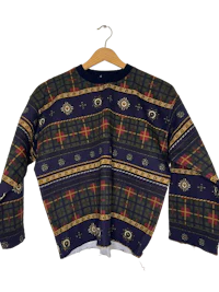 a sweater with a plaid pattern on it