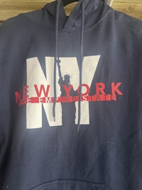 a hoodie with the word new york on it