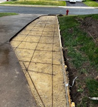 Concrete addition in central point Oregon. Oregon concrete contractor, medford concrete driveways 