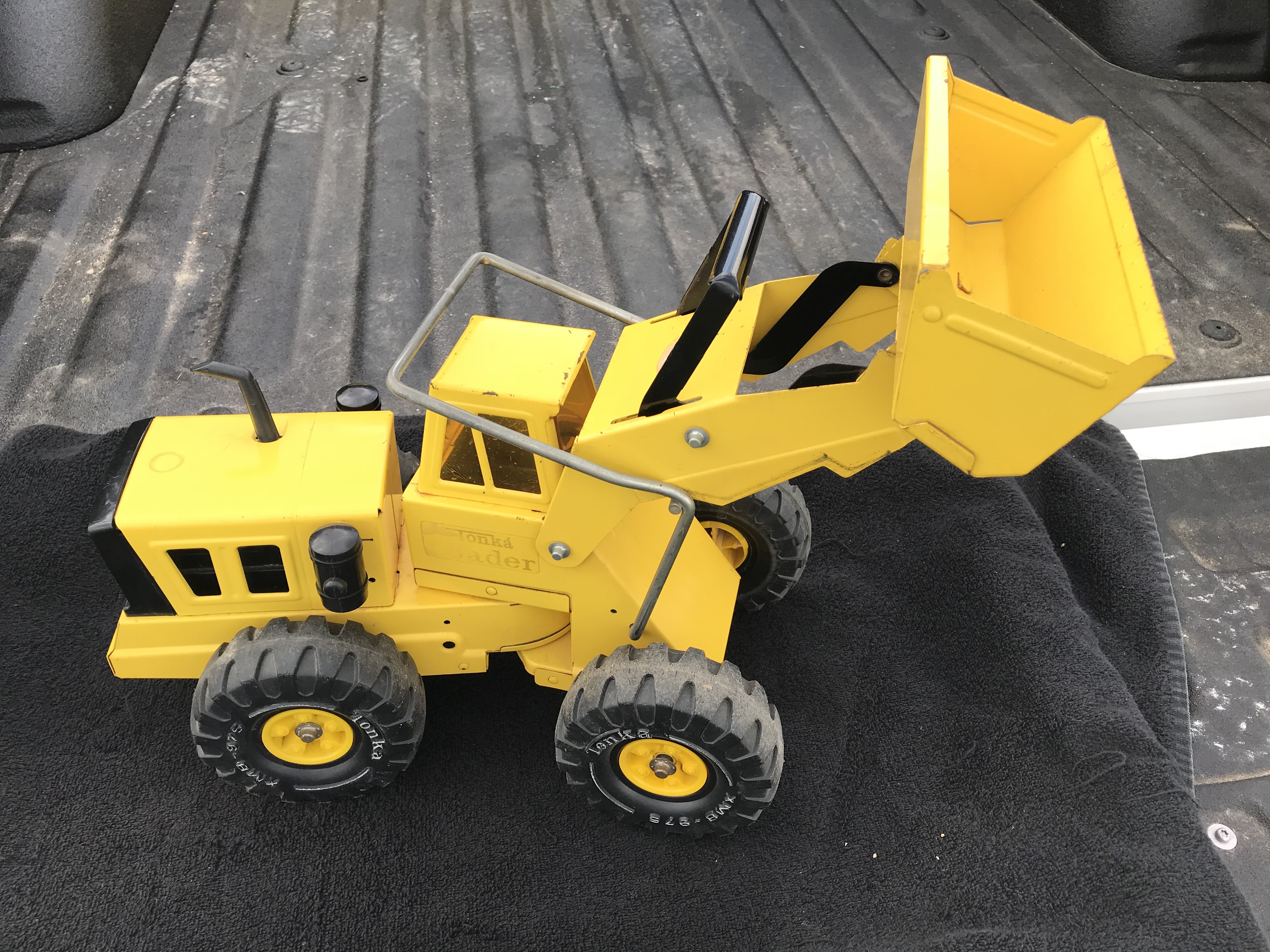 vintage tonka front loader