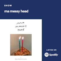 a photo of a cake with the words'ma messy head'