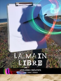 the cover of la main livre