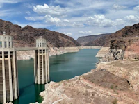 the hoover dam in nevada