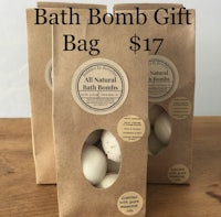 bath bomb gift bag