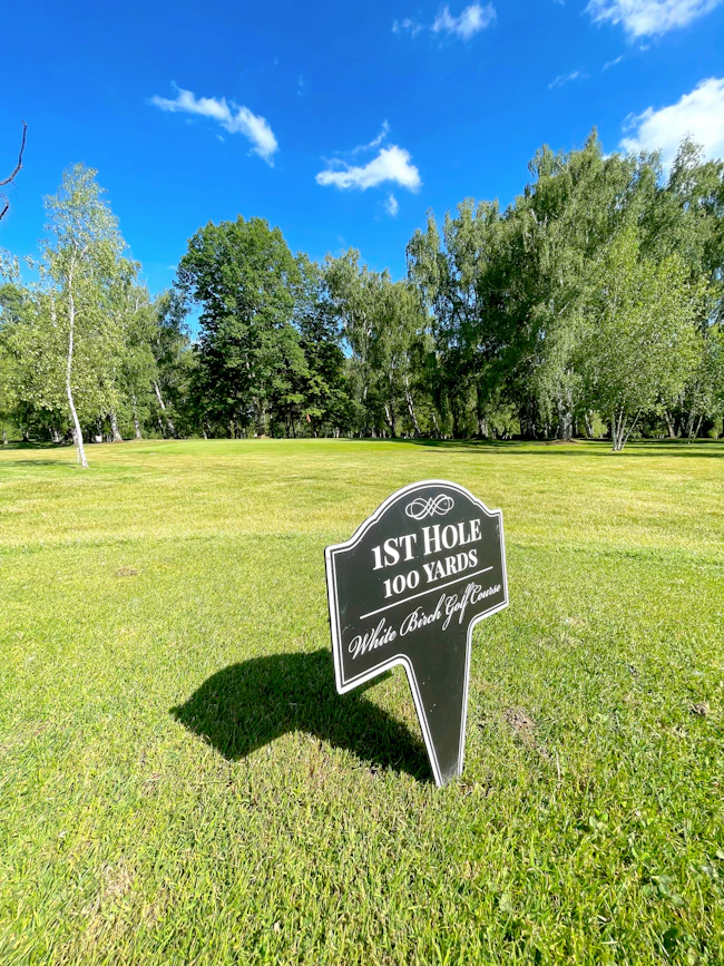 White Birch course sign