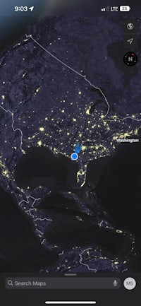 a map showing the location of the us at night