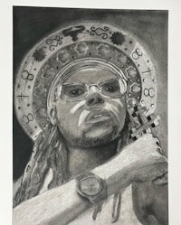a drawing of a man with glasses and a crown