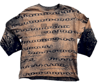 a t - shirt with chains on it