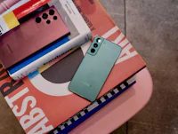 samsung galaxy s10e vs samsung galaxy s10e vs sams